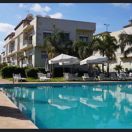 Appartement Meuble Residence Fermee Avec Piscine Sidi Rahal  Bagian luar foto